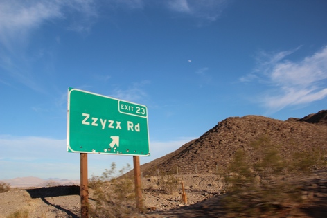 ���-�����